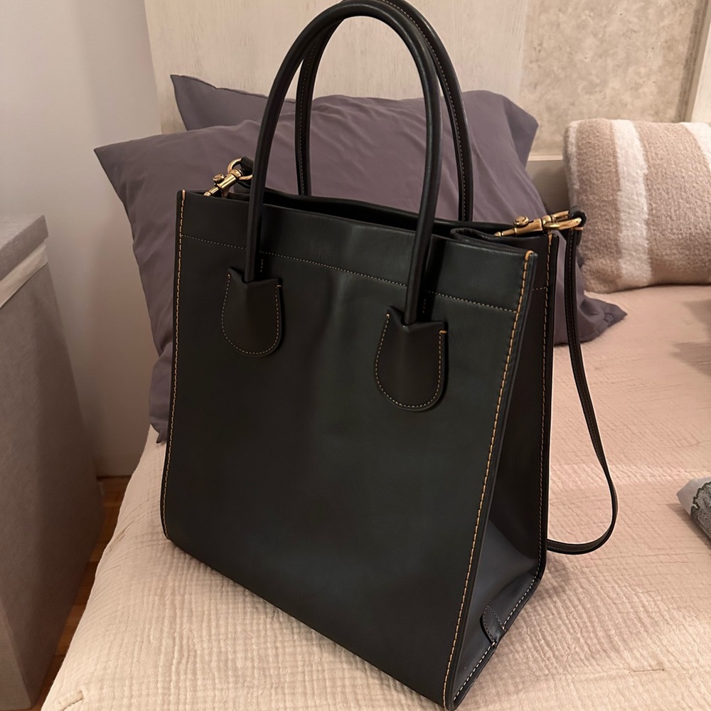 Coach | limited edition Cashin Tote - rare ⭐️